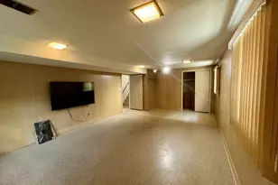 7150 N Crawford Ave, Lincolnwood, IL 60712 - Photo 19