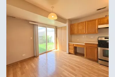 902 Symphony Drive, Aurora, IL 60504 - Photo 3