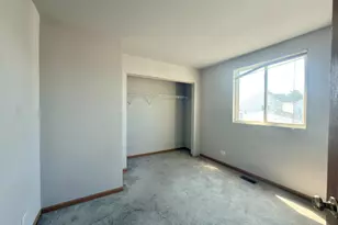 902 Symphony Dr, Aurora, IL 60504 - Photo 11