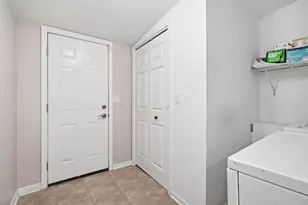 11759 S Lavergne Ave, Alsip, IL 60803 - Photo 15