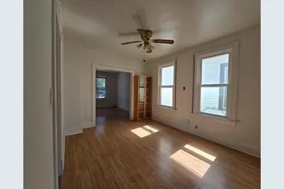 4602 N Karlov Avenue, Chicago, IL 60630 - Photo 5