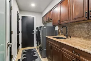 4643 Lake Point Cir, Long Grove, IL 60047 - Photo 5