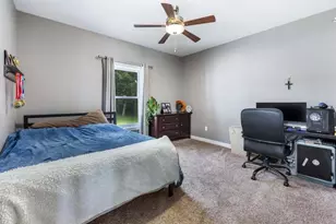 6368 E Tonti Rd, Salem, IL 62881 - Photo 11