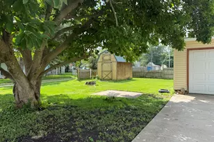 108 Lafayette St, Magnolia, IL 61336 - Photo 3