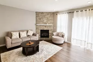 342 Western Ave, Des Plaines, IL 60016 - Photo 5