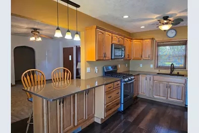 309 Maple Street, Prophetstown, IL 61277 - Photo 5