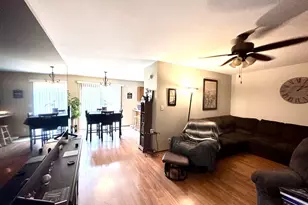 21 Cleveland Cir, Granville, IL 61326 - Photo 3