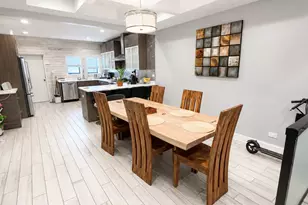 1506 E Marquette Rd, Chicago, IL 60637 - Photo 5