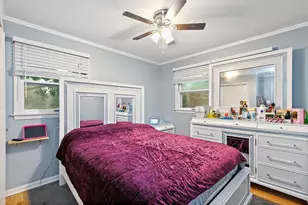 140 Skyline Dr, Carpentersville, IL 60110 - Photo 15