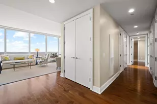 401 N Wabash Ave, Chicago, IL 60611 - Photo 17