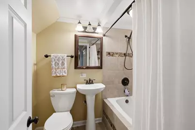 7734 W Glenlake Avenue, Chicago, IL 60631 - Photo 13