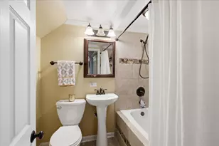 7734 W Glenlake Ave, Chicago, IL 60631 - Photo 13