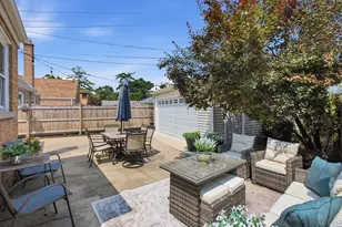 7734 W Glenlake Ave, Chicago, IL 60631 - Photo 17