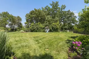 8425 Charleston Dr, Burr Ridge, IL 60527 - Photo 51
