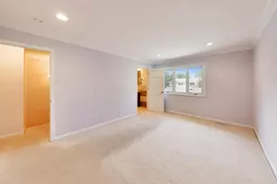 520 Hummingbird Ln, Deerfield, IL 60015 - Photo 23
