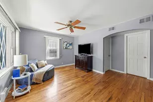 358 N Fairfield Ave, Lombard, IL 60148 - Photo 7