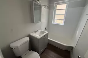 7350 N Damen Ave, Chicago, IL 60645 - Photo 11