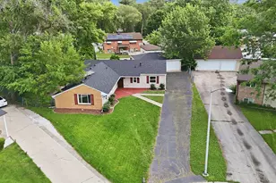 113 Parklawn Ct, Bolingbrook, IL 60440 - Photo 35