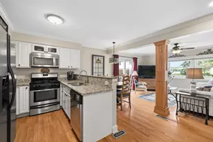 106 Queens Cove, Barrington, IL 60010 - Photo 7