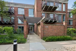 381 Kelburn Rd, Deerfield, IL 60015 - Photo 1