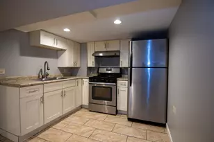 211 S Campbell Ave, Chicago, IL 60612 - Photo 3