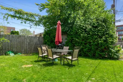 4135 W Melrose Street, Chicago, IL 60641 - Photo 29