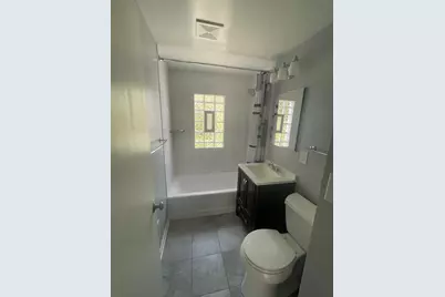 801 S Fairfield Avenue, Elmhurst, IL 60126 - Photo 7