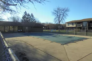 566 Somerset Ln, Crystal Lake, IL 60014 - Photo 31