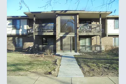 566 Somerset Lane #2, Crystal Lake, IL 60014 - Photo 1