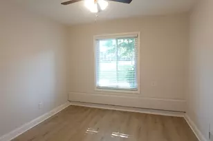 566 Somerset Ln, Crystal Lake, IL 60014 - Photo 19
