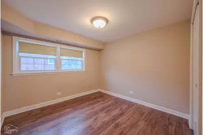 9113 Belleforte Avenue, Morton Grove, IL 60053 - Photo 15