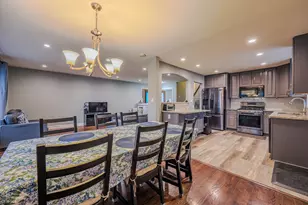 9113 Belleforte Ave, Morton Grove, IL 60053 - Photo 5