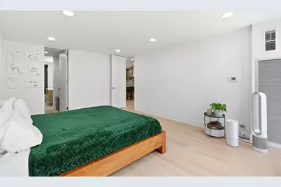 200 E Delaware Place #11A, Chicago, IL 60611 - Photo 13