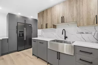 200 E Delaware Place #11A, Chicago, IL 60611 - Photo 5