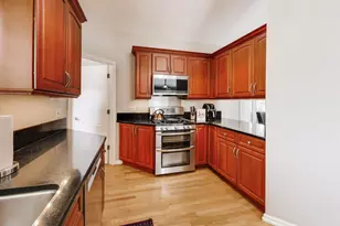 611 W Whiting Ln, Arlington Heights, IL 60004 - Photo 13
