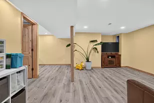 5750 S Normandy Ave, Chicago, IL 60638 - Photo 23
