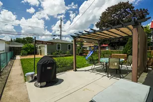 5750 S Normandy Ave, Chicago, IL 60638 - Photo 33
