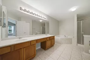 5451 McDonough Rd, Hoffman Estates, IL 60192 - Photo 27