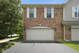 5451 McDonough Rd, Hoffman Estates, IL 60192 - Photo 3