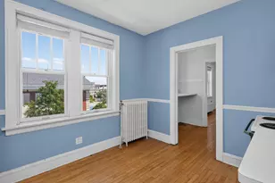 438 N Main St, Glen Ellyn, IL 60137 - Photo 11