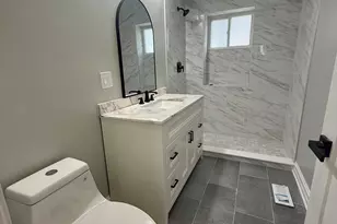 2234 Gunderson Ave, Berwyn, IL 60402 - Photo 11