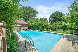 415 S 4th St, Saint Charles, IL 60174 - Photo 31
