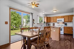 5 Ridge Ct, South Elgin, IL 60177 - Photo 7