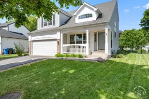 5 Ridge Ct, South Elgin, IL 60177 - Photo 1