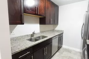 566 Somerset Ln, Crystal Lake, IL 60014 - Photo 15