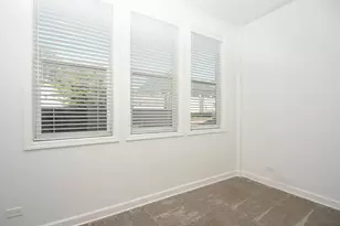 6445 N Greenview Ave, Chicago, IL 60626 - Photo 15