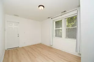 6445 N Greenview Ave, Chicago, IL 60626 - Photo 21