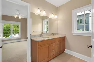 516 N Clay St, Hinsdale, IL 60521 - Photo 29