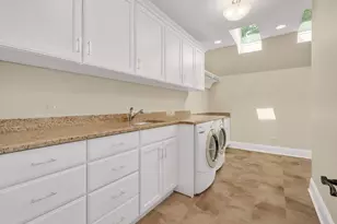 516 N Clay St, Hinsdale, IL 60521 - Photo 27
