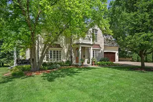 516 N Clay St, Hinsdale, IL 60521 - Photo 1
